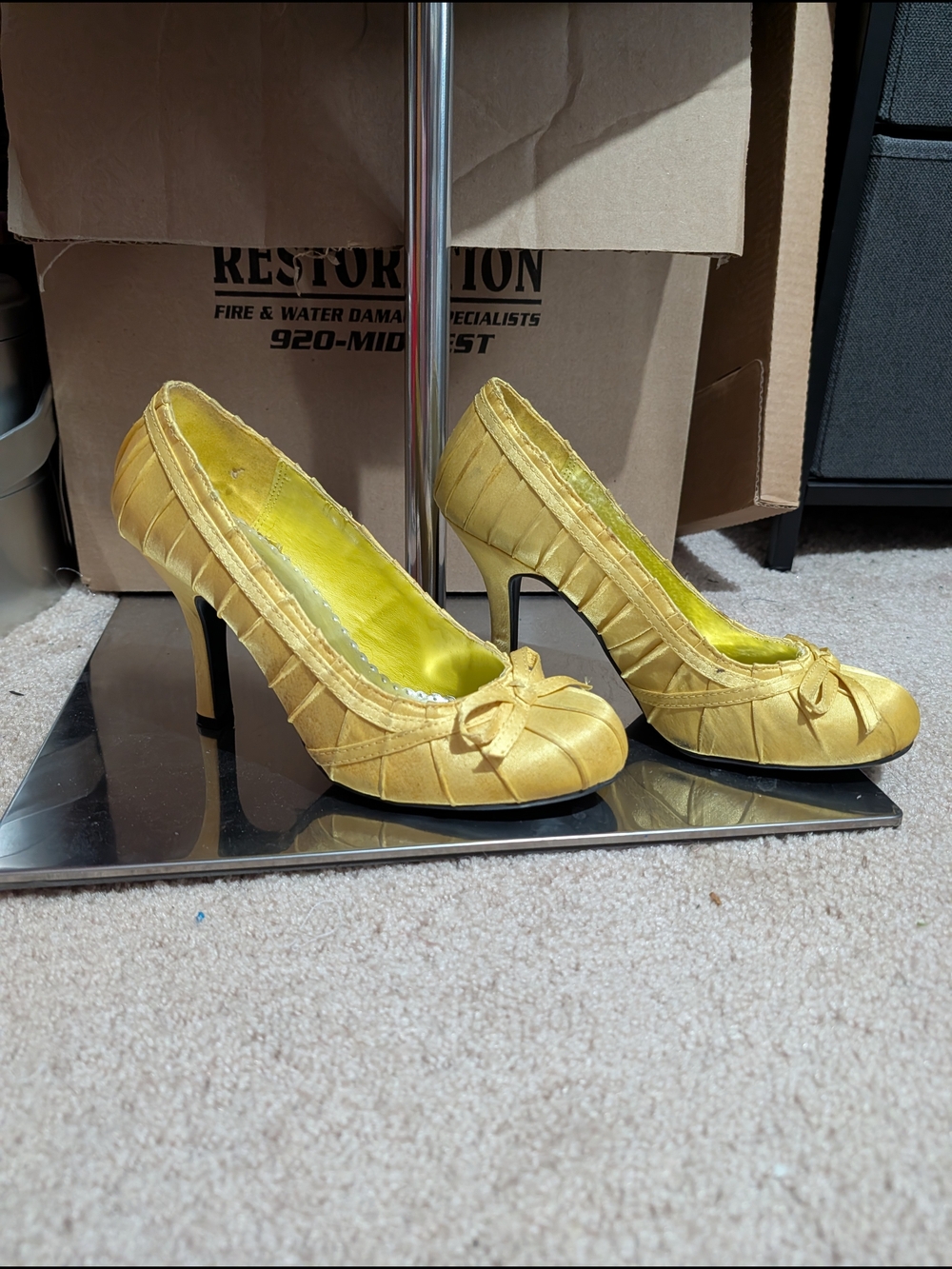 Deb Yellow Bow-Trim High Heel Pumps